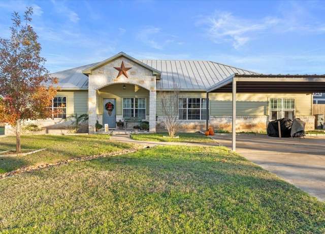 Property at 135 Village Forest Dr, Smithville, TX 78957, 5 beds, 2.5 baths