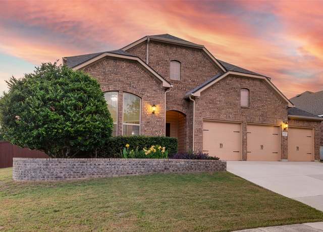Property at 15335 Round Pond Pl, San Antonio, TX 78245, 6 beds, 4 baths