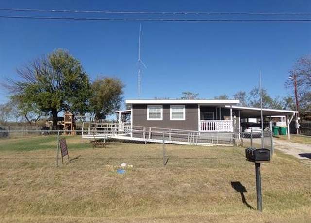 Property at 225 E Greencastle Dr, Granite Shoals, TX 78654, 2 beds, 2 baths