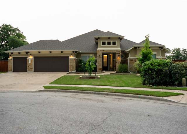 Property at 221 Garden Gate Ln, Liberty Hill, TX 78642, 4 beds, 3.5 baths