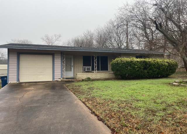 Property at 4807 Hilldale Dr, Austin, TX 78723, 2 beds, 1 bath