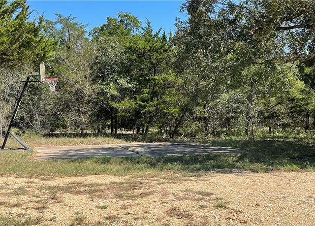 Property at 117 Green Mountain Dr, Cedar Creek, TX 78612, 3 beds, 2 baths