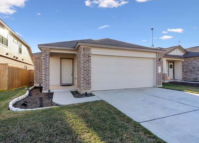 Property at 301 Bronco Billy Dr, Jarrell, TX 76537, 3 beds, 2 baths