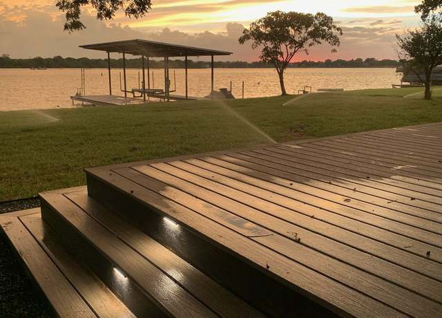 Property at 112 Raindrop Ln, Kingsland, TX 78639, 3 beds, 3 baths