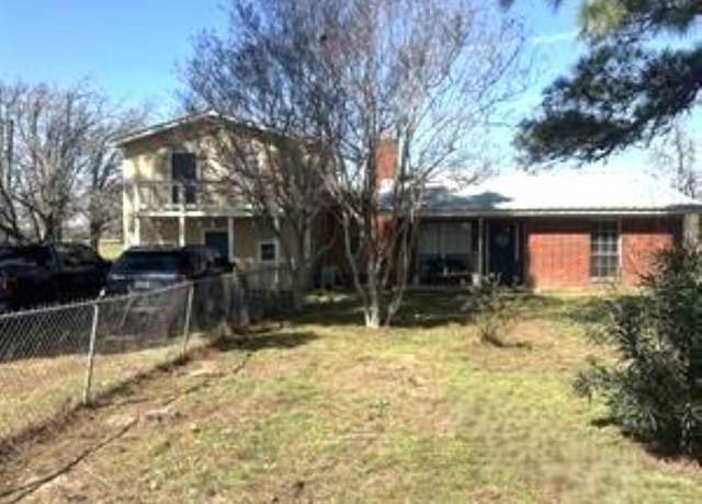 Property at 286 County Road 234 Loop, Cameron, TX 76520, 3 beds, 2 baths