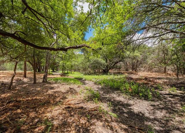 Property at 250 E Ridgewood Rd, Georgetown, TX 78633