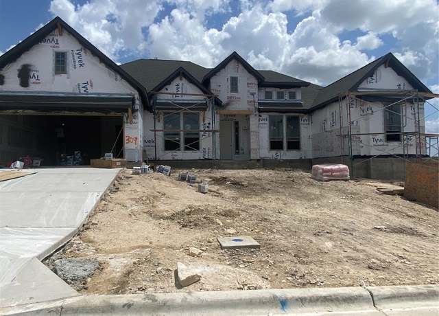 Property at 309 Yaklin Dr, Liberty Hill, TX 78642, 4 beds, 3.5 baths