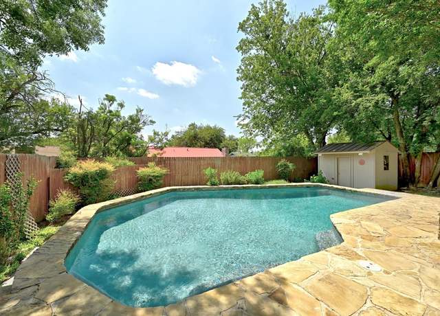 Property at 6903 Moonmont Dr, Austin, TX 78745, 3 beds, 2 baths