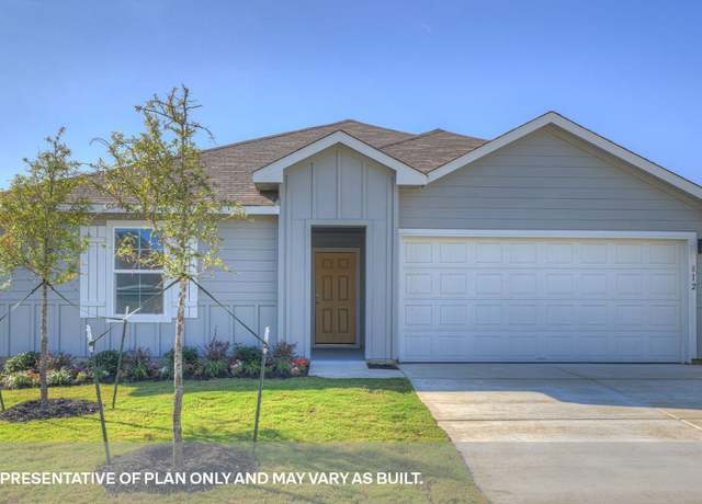 Property at 106 North Richland Dr, Lockhart, TX 78644, 3 beds, 2 baths