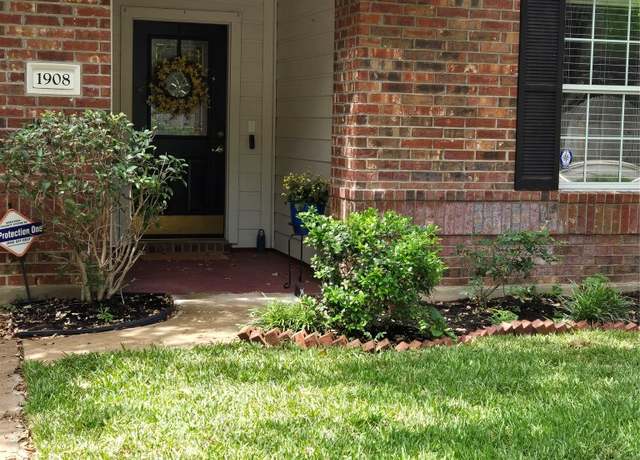Property at 1908 Creek Ledge Pl, Round Rock, TX 78664, 3 beds, 2 baths