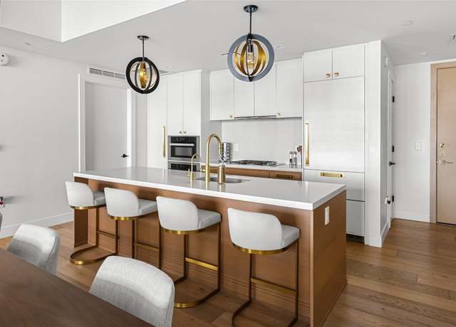 Property at 70 Rainey St #2106, Austin, TX 78701, 3 beds, 3 baths