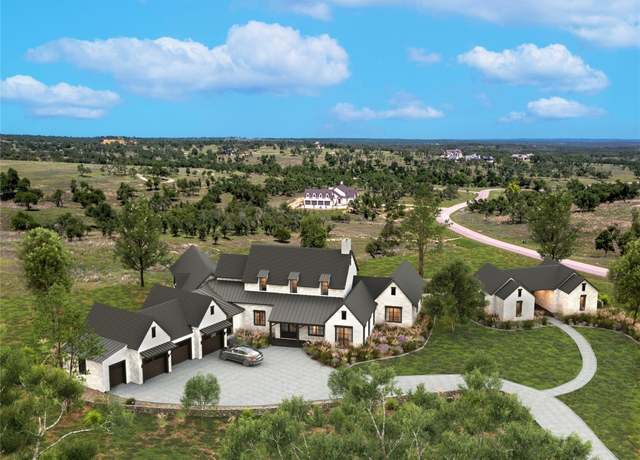 Property at 30 Sutton Dr, Fredericksburg, TX 78624, 5 beds, 5.5 baths