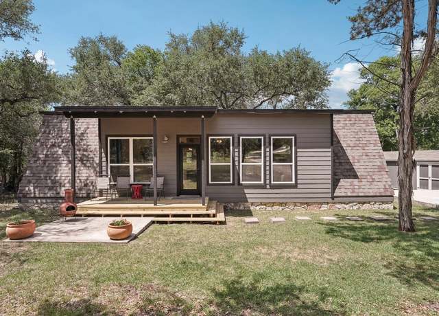 Property at 360 Little Barton Dr, Dripping Springs, TX 78620, 4 beds, 2 baths