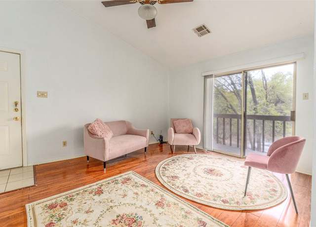 Property at 6903 Deatonhill Dr #19, Austin, TX 78745, 1 bed, 1 bath