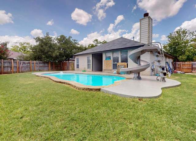 Property at 2403 Willow Way, Round Rock, TX 78664, 4 beds, 2 baths