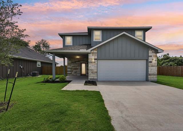 Property at 113 Callie St, Smithville, TX 78957, 3 beds, 2.5 baths