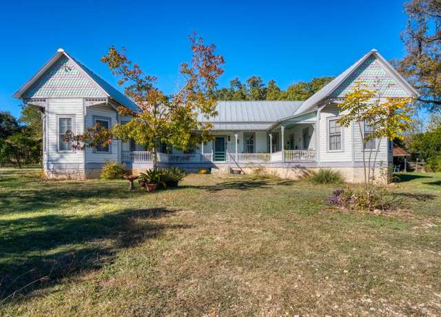 Property at 115 Fischer Store Dr, Fischer, TX 78623, 4 beds, 4 baths