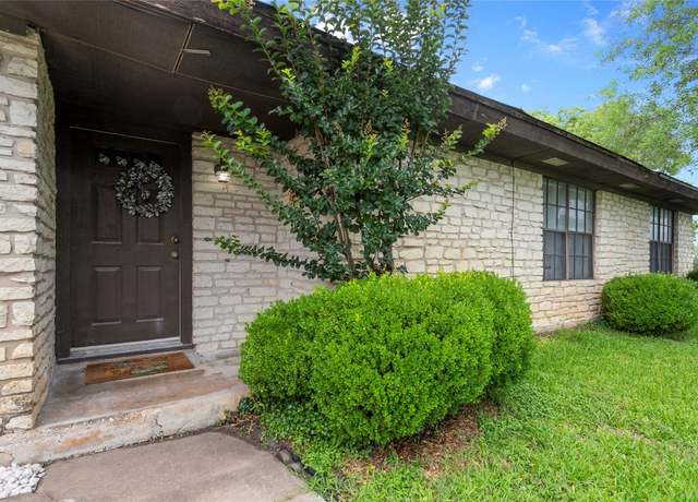 Property at 209 E Rector St, Manor, TX 78653, 3 beds, 2 baths