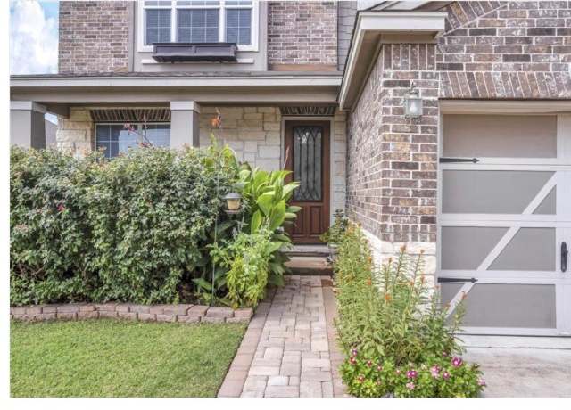 Property at 1428 Crested Butte Way, Georgetown, TX 78626, 4 beds, 2.5 baths