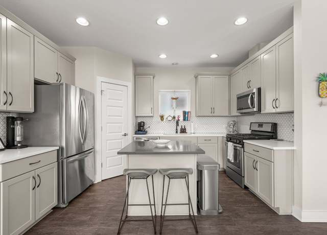 Property at 1925 Dinsdale Ln Unit 179C, Austin, TX 78741, 2 beds, 2.5 baths