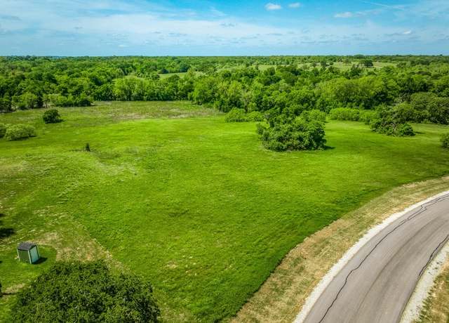 Property at 424 Brazos Ct, Caldwell, TX 77836