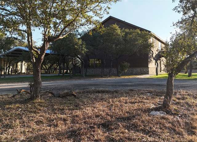 Property at 3700 County Road 207, Liberty Hill, TX 78642, 5 beds, 3.5 baths
