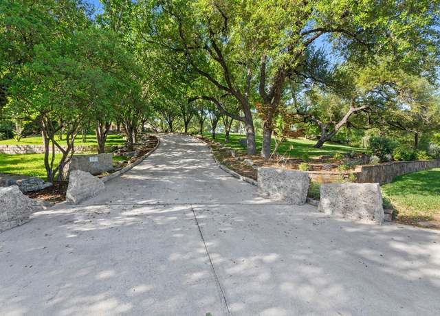 Property at 135 N Tumbleweed Trl, Austin, TX 78733, 4 beds, 3.5 baths