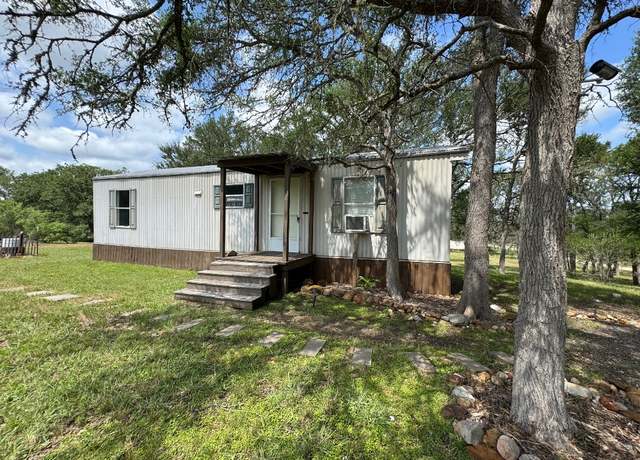 Property at 113 Valley Ln, Smithville, TX 78957, 1 bed, 1 bath