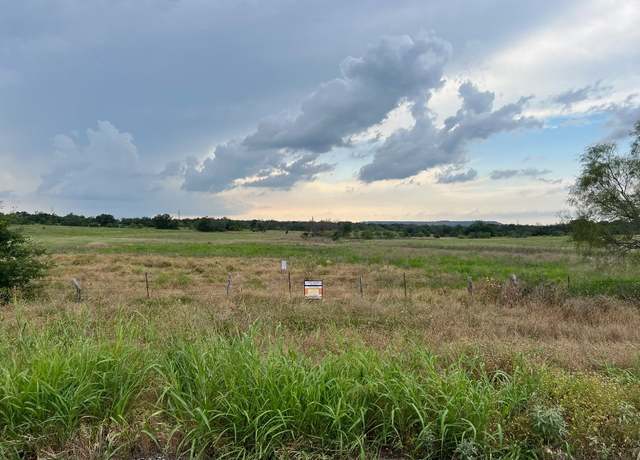 Property at Tract 4 Fm 2561, Hamilton, TX 76531