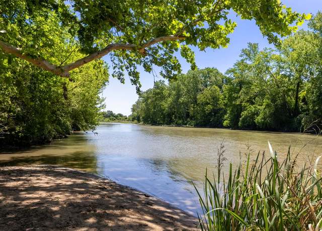 Property at 103 Kahana Ln, Bastrop, TX 78602