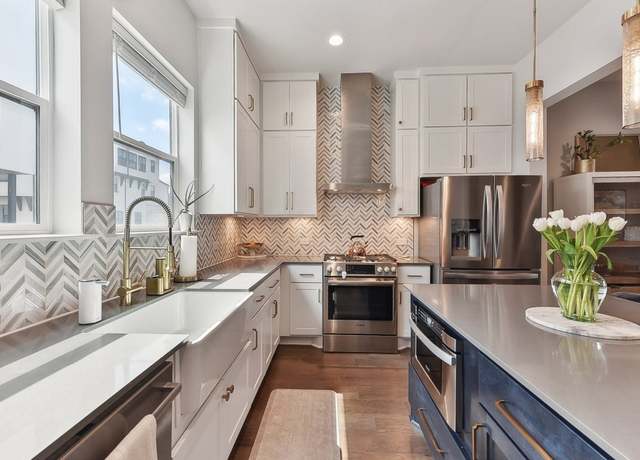 Property at 4107 Mckinley Fields Dr, Austin, TX 78731, 3 beds, 3.5 baths