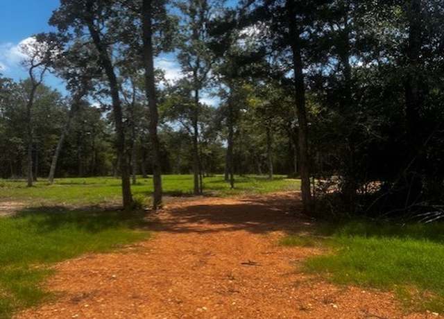 Property at 4605 Krischke Rd, Schulenburg, TX 78956