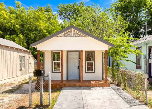 Property at 1530 E Crockett St, San Antonio, TX 78202, 2 beds, 1 bath