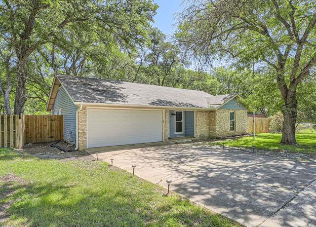 Property at 2700 Coatbridge Dr, Austin, TX 78745, 3 beds, 2 baths