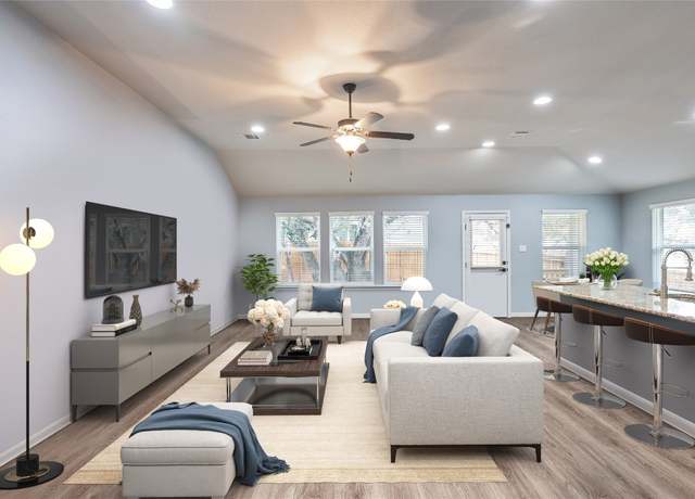Property at 2612 American Dr, Lago Vista, TX 78645, 3 beds, 2 baths