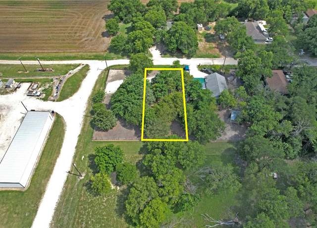 Property at 805 E Lamb Lot 9, Granger, TX 76530