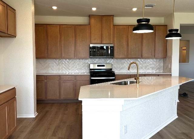 Property at 3712 Cerino Ln, Round Rock, TX 78665, 5 beds, 3 baths