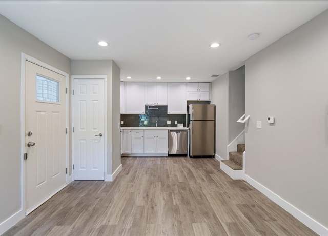 Property at 935 La Posada Dr #158, Austin, TX 78752, 2 beds, 2 baths