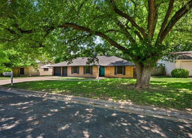 Property at 11401 Eubank Dr, Austin, TX 78758, 3 beds, 2 baths