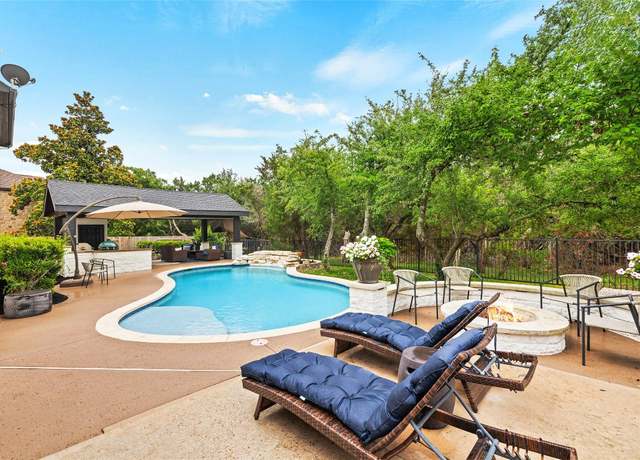 Property at 291 Torrington Dr, Austin, TX 78737, 4 beds, 4.5 baths