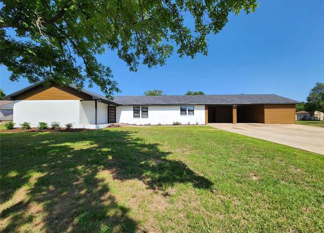 Property at 1011 N State Highway 95 Hwy N, Bastrop, TX 78602, 4 beds, 3.5 baths