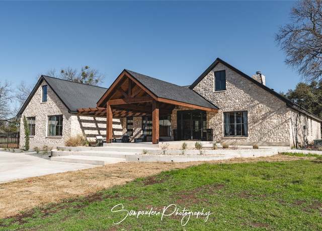 Property at 1000 Lightning Ranch Rd, Georgetown, TX 78628, 4 beds, 4.5 baths
