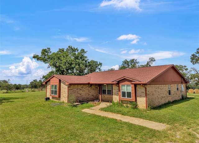 Property at 1080 League Line Rd, Paige, TX 78659, 3 beds, 2 baths