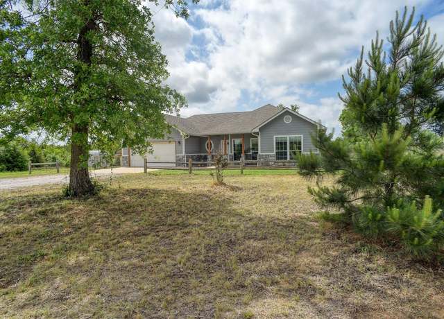 Property at 983A Highway 21 Hwy E, Bastrop, TX 78602, 3 beds, 2 baths