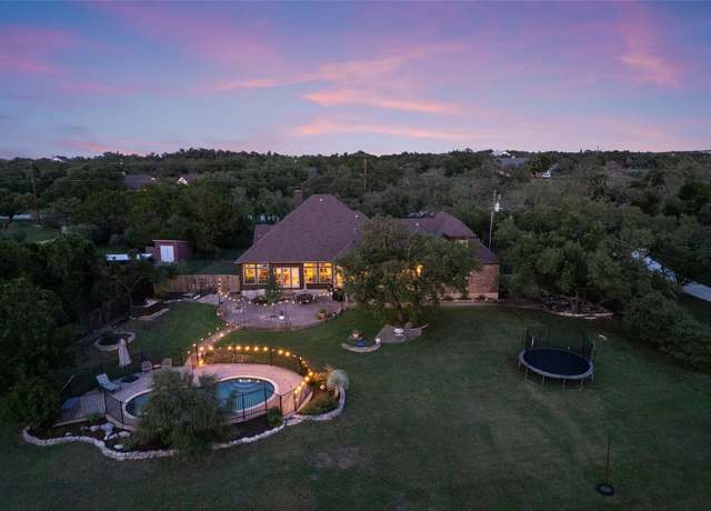 Property at 626 Canyon Rim Dr, Dripping Springs, TX 78620, 4 beds, 3.5 baths