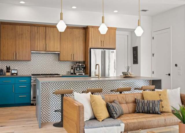 Property at 2118 Glendale Pl #1, Austin, TX 78704, 3 beds, 2.5 baths