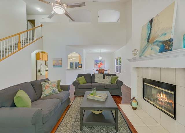 Property at 7008 Wandering Oak Rd, Austin, TX 78749, 4 beds, 2.5 baths