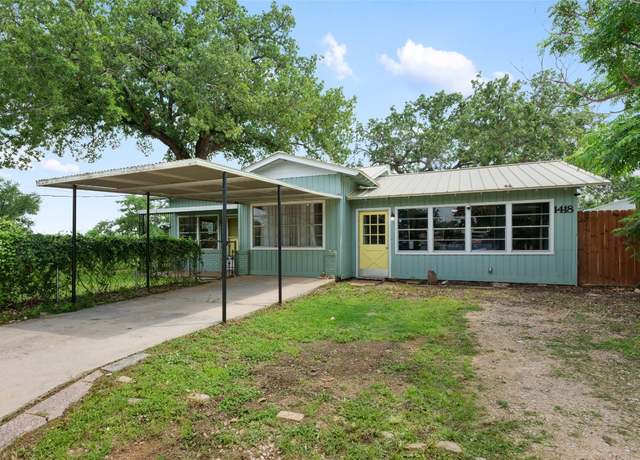 Property at 1418 Kingshill Dr, Granite Shoals, TX 78654, 3 beds, 2 baths