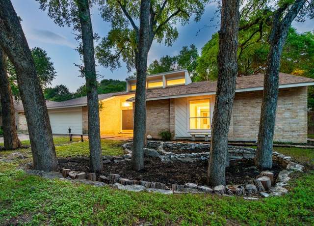 Property at 4831 Trail Crest Cir, Austin, TX 78735, 3 beds, 2 baths