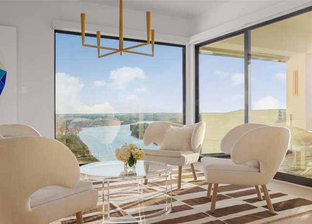 Property at 3423 Monte Vista Dr, Austin, TX 78731, 4 beds, 4.5 baths